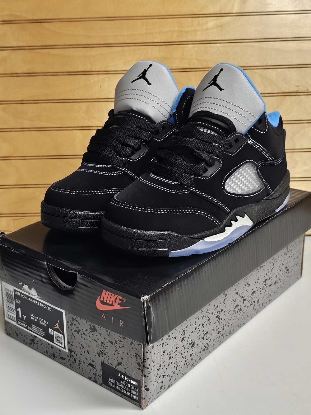 Air Jordan 5 Retro youth sizes 'Black Carolina UNC' 2026 new